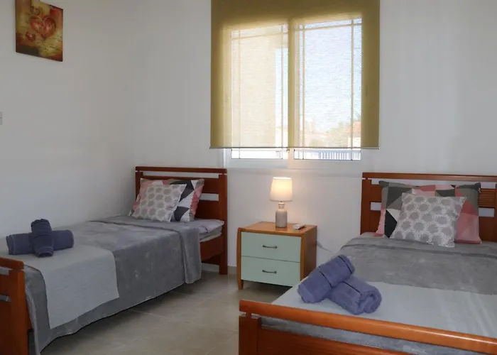 Cyking 2 Bed With Pool & 10 Min To