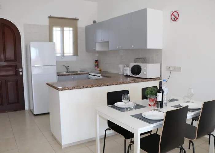 Cyking 2 Bed With Pool & 10 Min To *